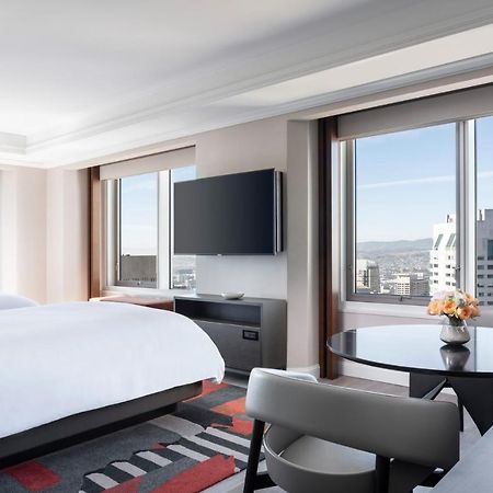 Four Seasons Hotel San Francisco At Embarcadero Bagian luar foto